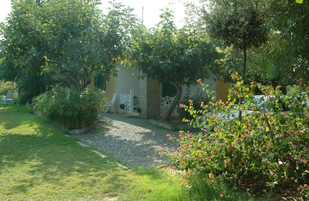 וילאפיאנה Residence Torre Saracena מראה חיצוני תמונה